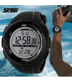 Спортен водоустойчив 50М часовник Skmei